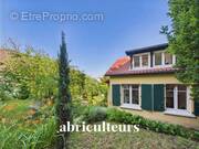 Maison à RUEIL-MALMAISON