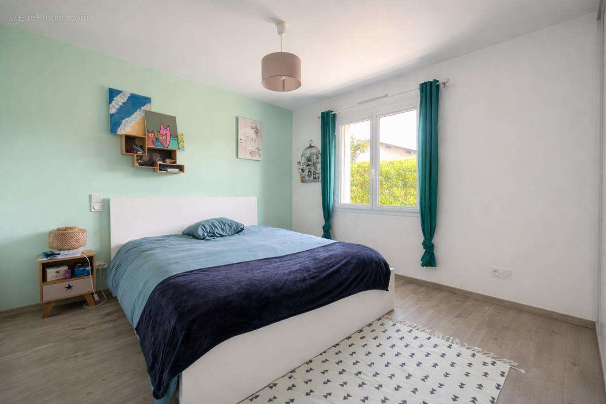 Maison 190 m² à Mouguerre  - photo 6