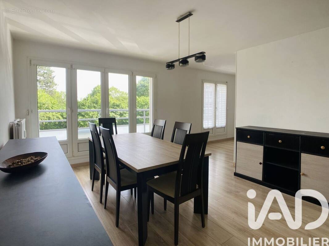 Photo 1 - Appartement à LAMBERSART