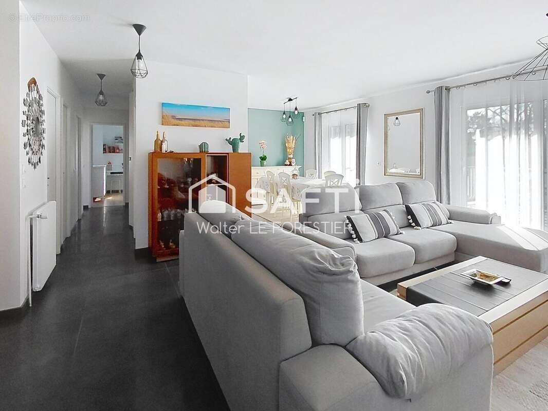 Photo 2 - Maison à ARES