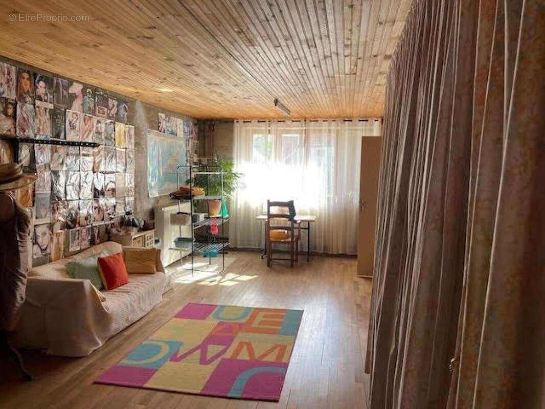 Maison 227 m² à Vanvey  - photo 6