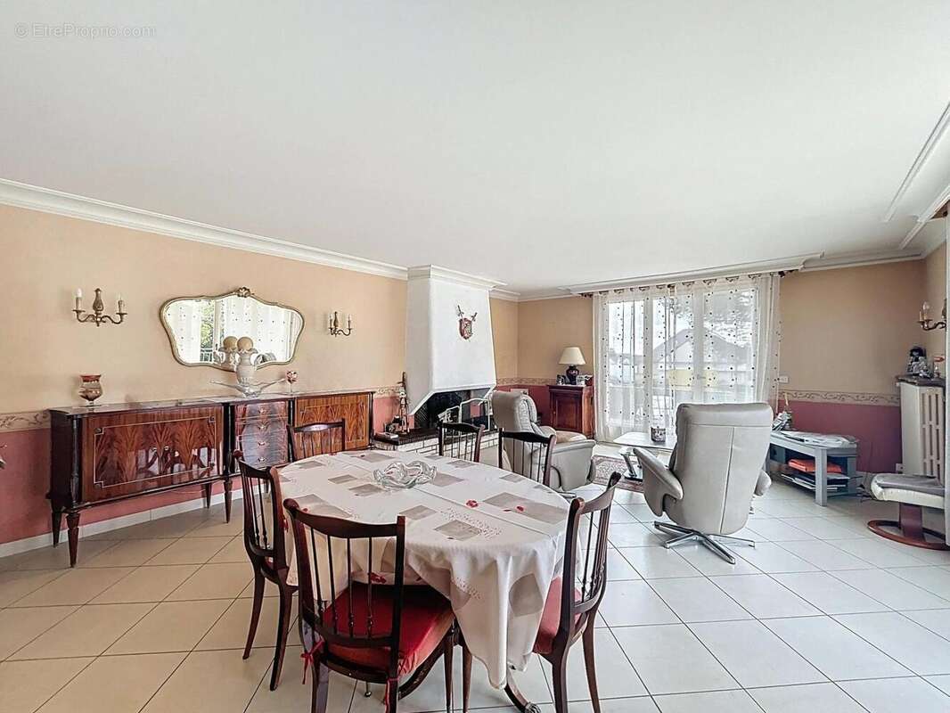 Photo 4 - Maison à LE LOUROUX-BECONNAIS