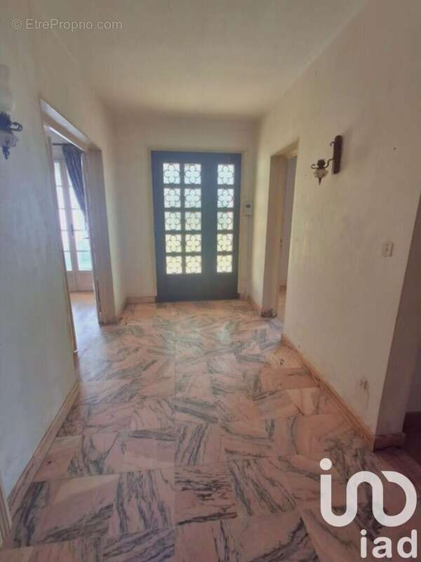 Maison 148 m² à Myennes  - photo 4