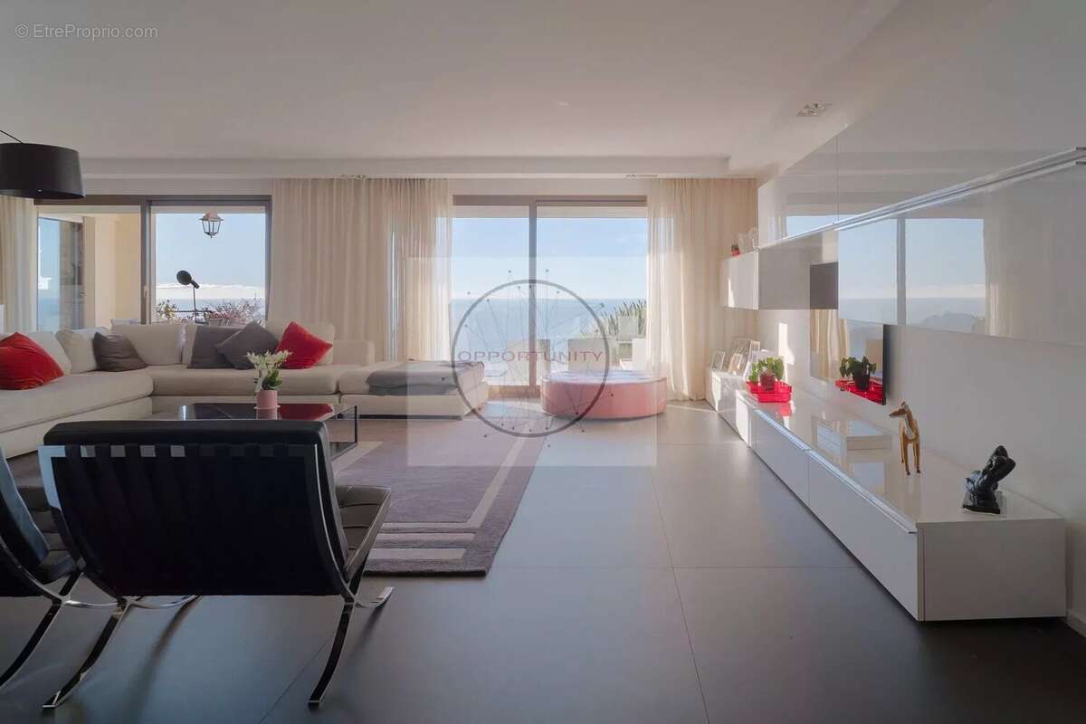 Appartement 220 m² à Villefranche-Sur-Mer  - photo 2