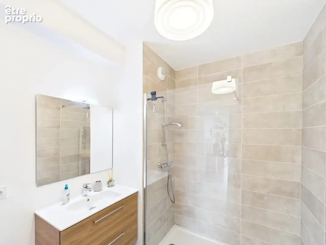 Évian-les-Bains   Appartement 5 pièces avec vue sur le lac - photo 11