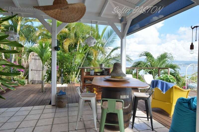 Maison à LES TROIS-ILETS