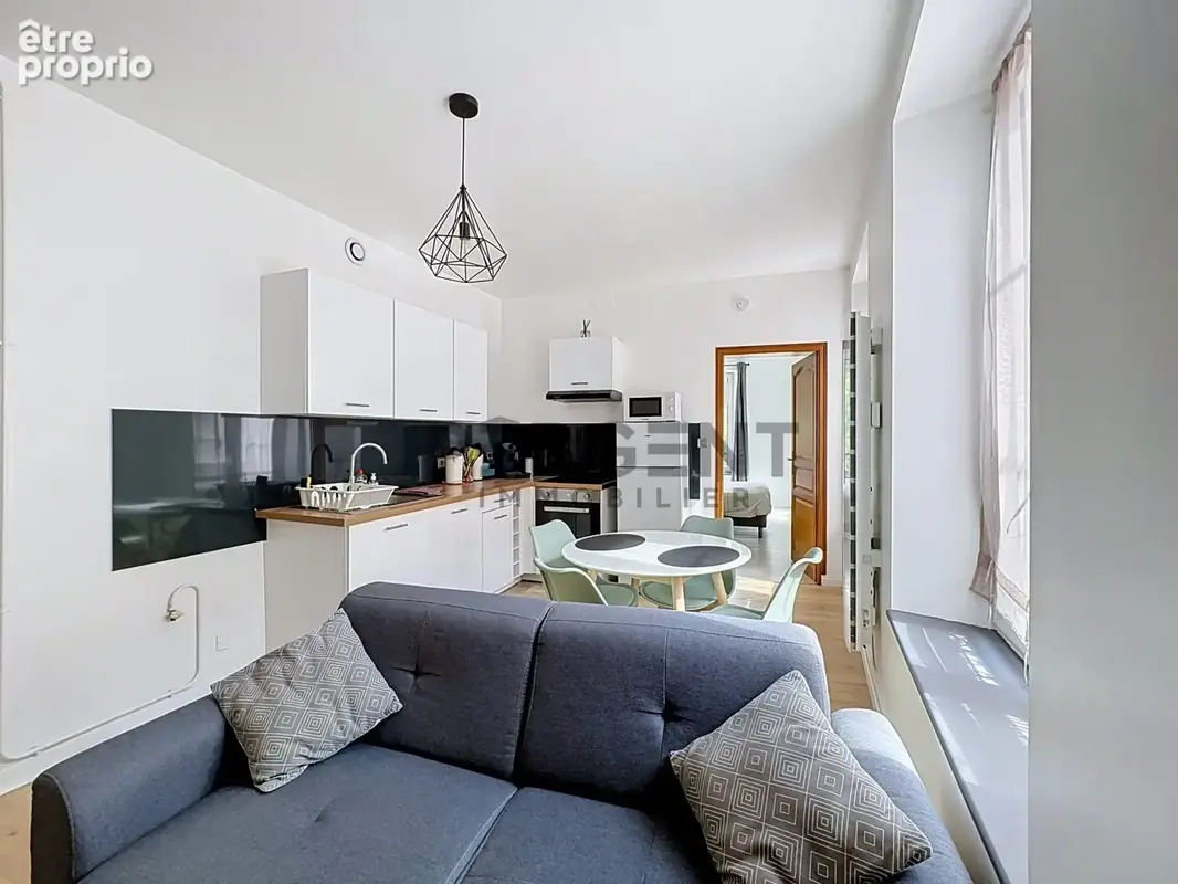 Appartement 34 m² à Charleville-Mezieres  - photo 3