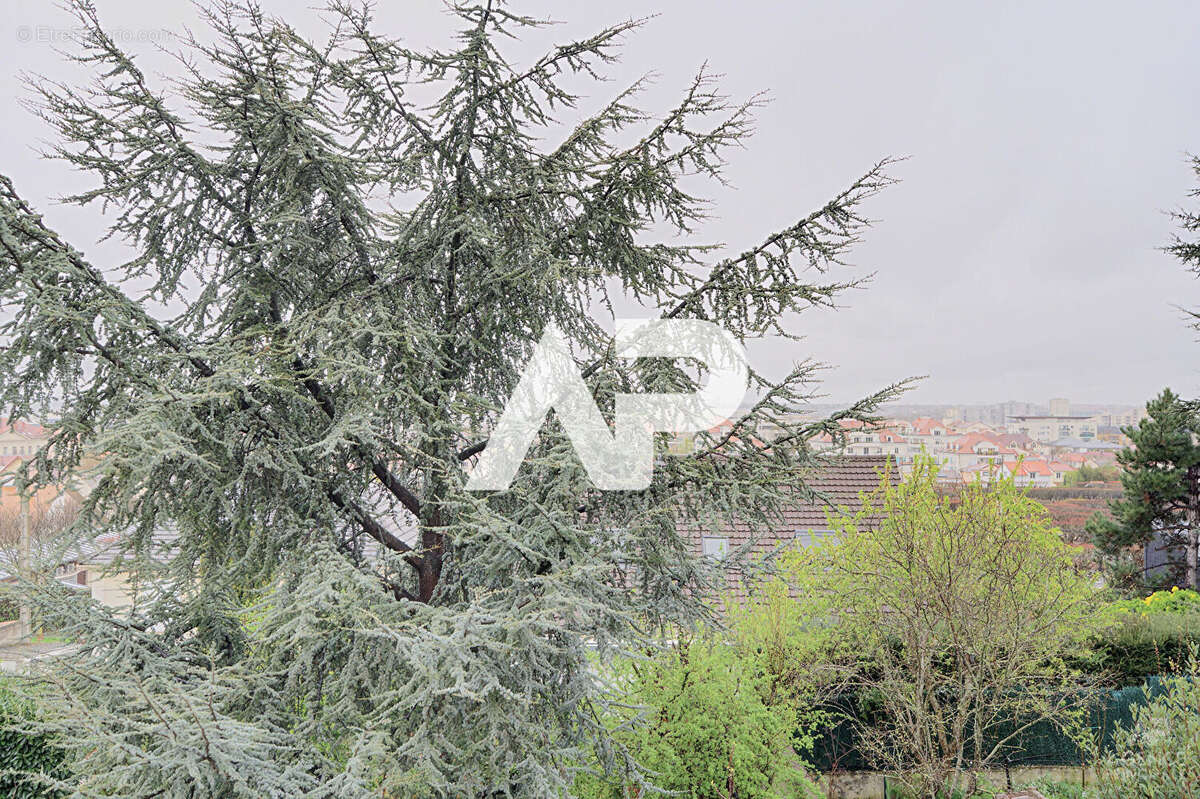 Maison à RUEIL-MALMAISON