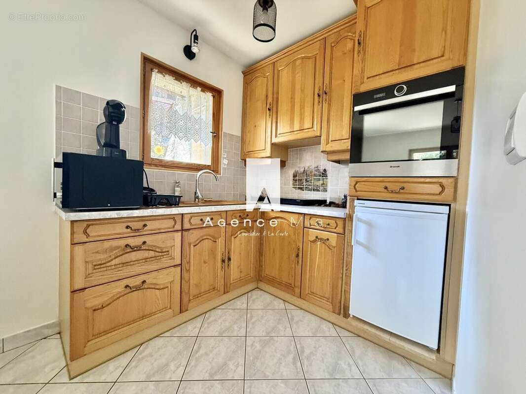 LULLIN CENTRE  Chalet rare à la vente - photo 15