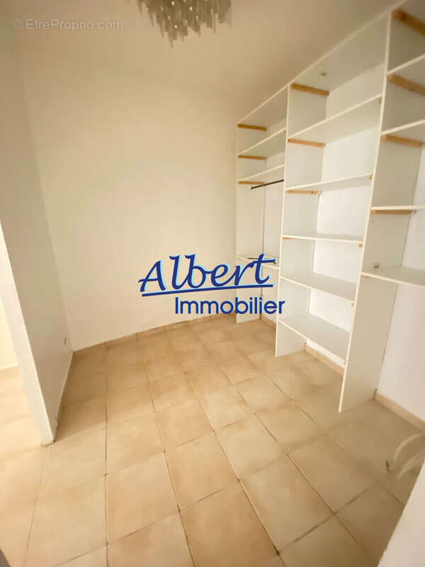 Appartement à OLLIOULES