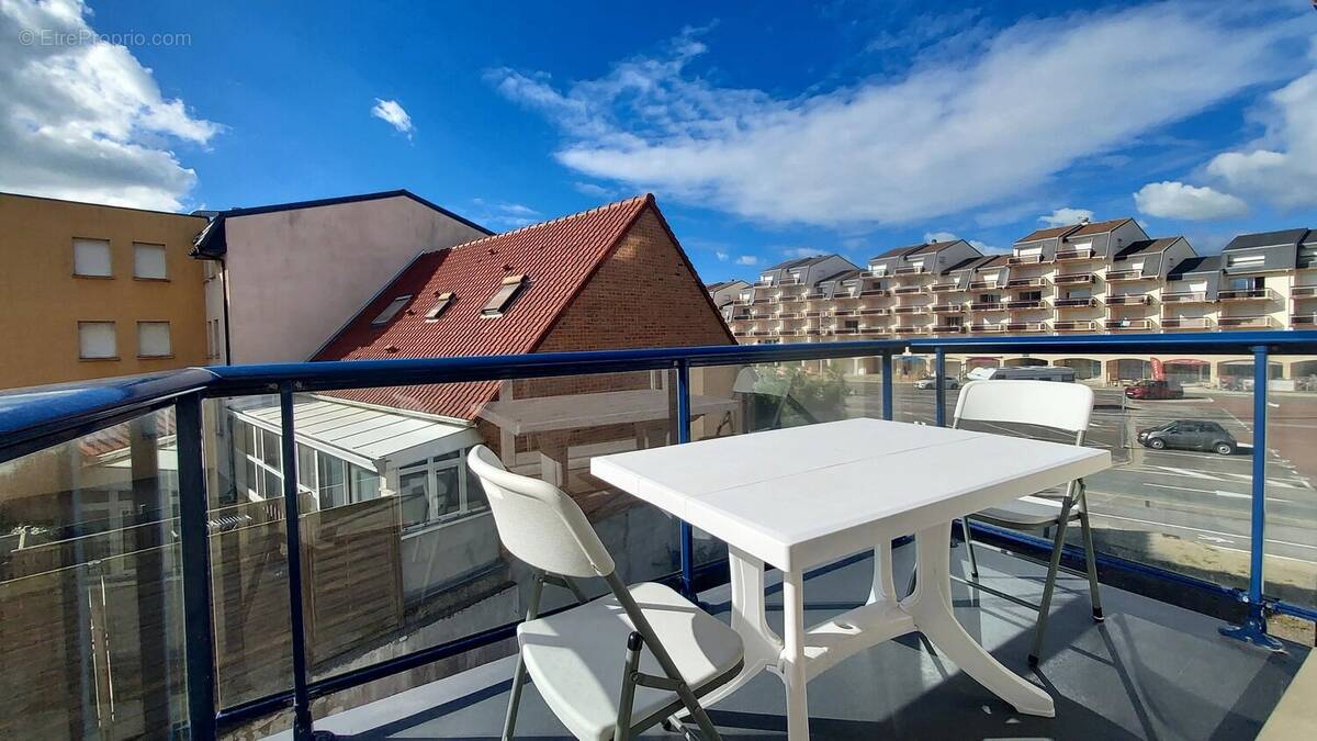 Appartement à CAMIERS