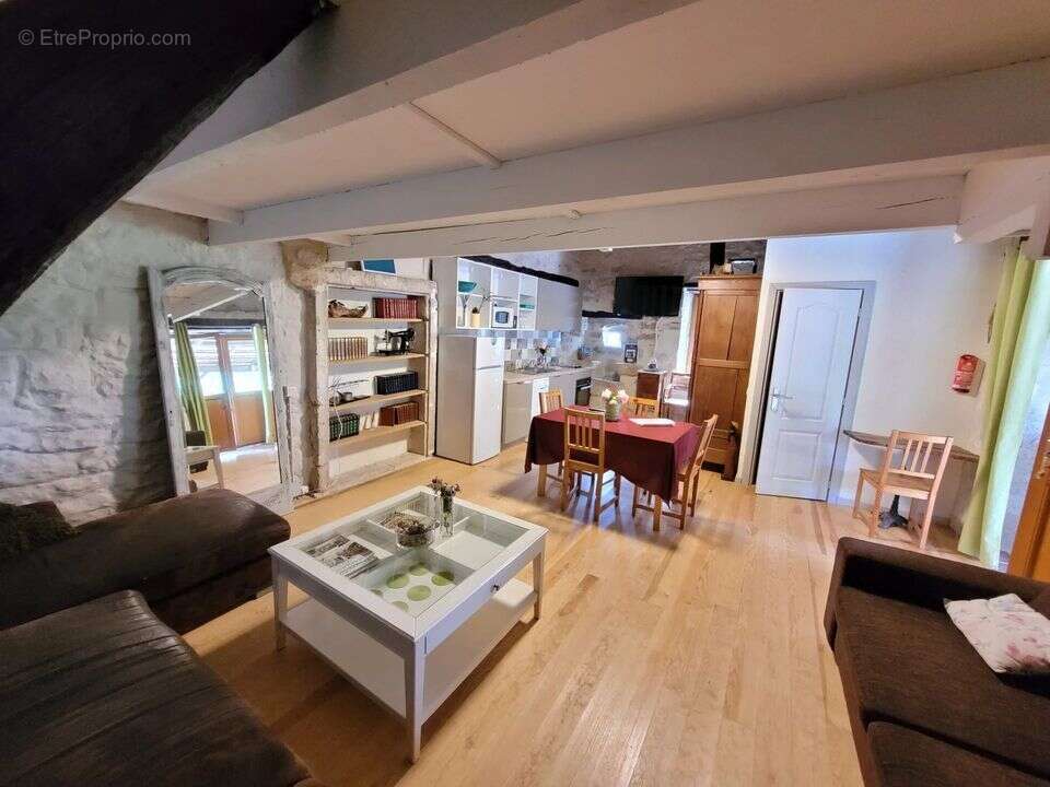 Maison à BAGAT-EN-QUERCY