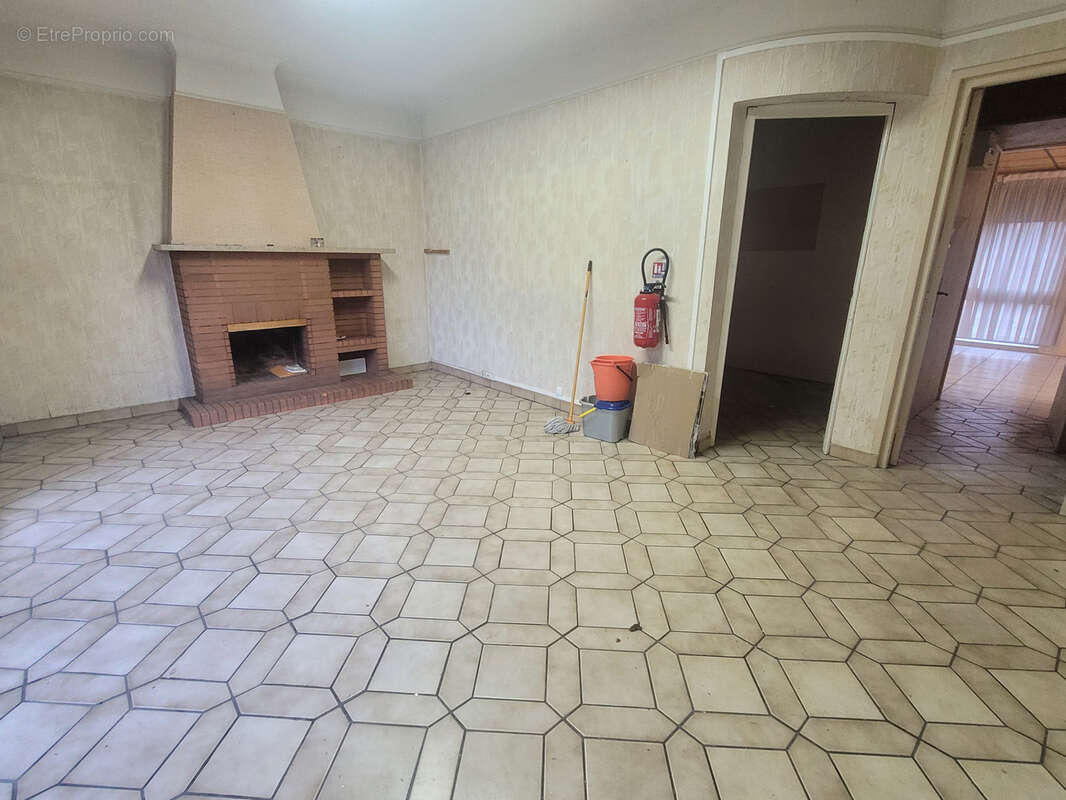 Maison à COURCELLES-LES-LENS