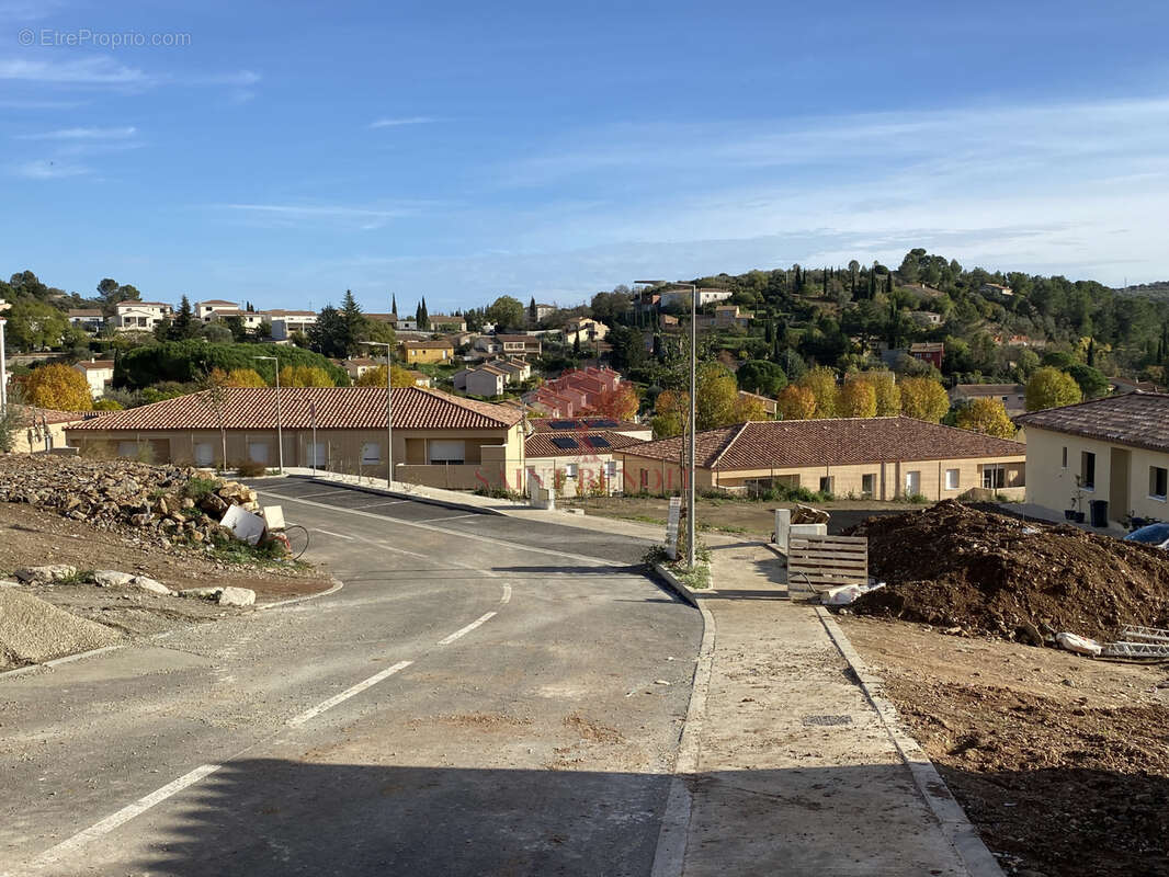 Terrain à CLERMONT-L'HERAULT