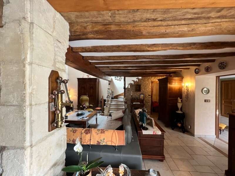 Maison bourgeoise 267m² - photo 26