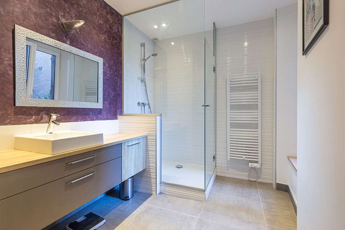 Agence immobiliere laforet - exclusivite -  annecy centre-ville - "ficus" - magnifique appartement t4 haut-de-gamme de 119.69m²  - photo 13