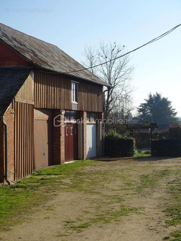 Appartement à COULLONS
