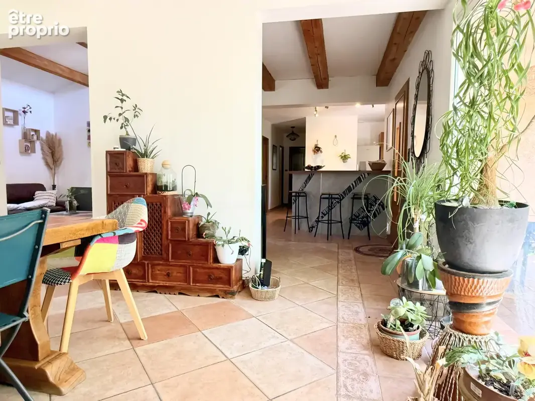 Belle villa T6 sur 1 222 m2 de terrain - photo 6