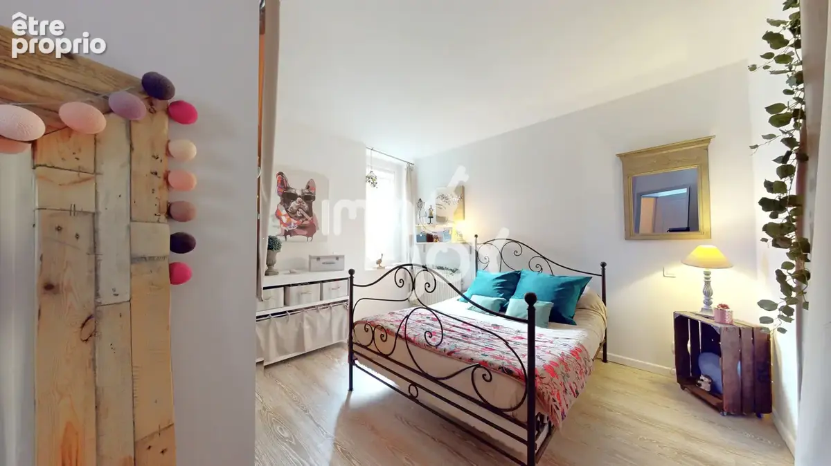 NARBONNE  Appartement T2bis de 77m2  avec vue sur la robine   À 5mns à pied du centre ville. - photo 13