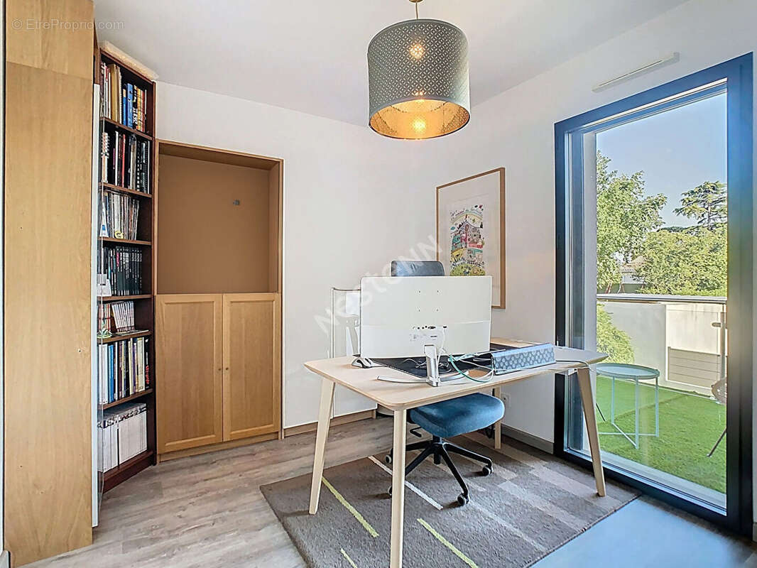 Maison d'architecte Mouzillon ! Proche de toutes commodités ! Sans travaux, beaux volumes, à 3min de l'axe NANTES-CHOLET - photo 19