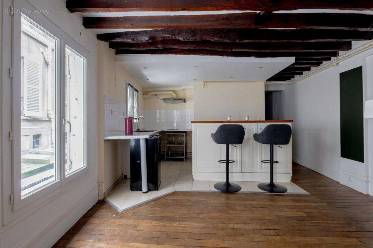 Paris 10 - strasbourg-saint-denis - 2 pieces 36,39 m² - photo 3