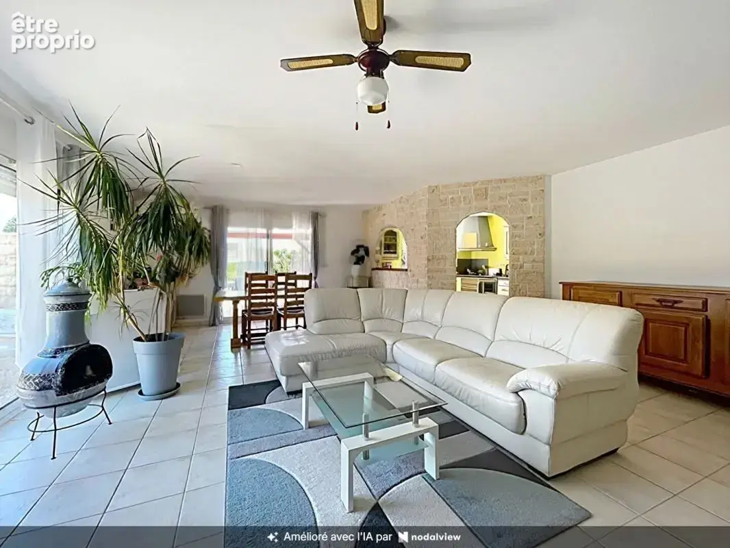 Maison Familiale de plain-pied avec piscine Soubise - photo 2