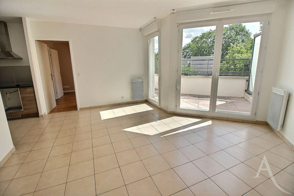 Appartement à THIAIS