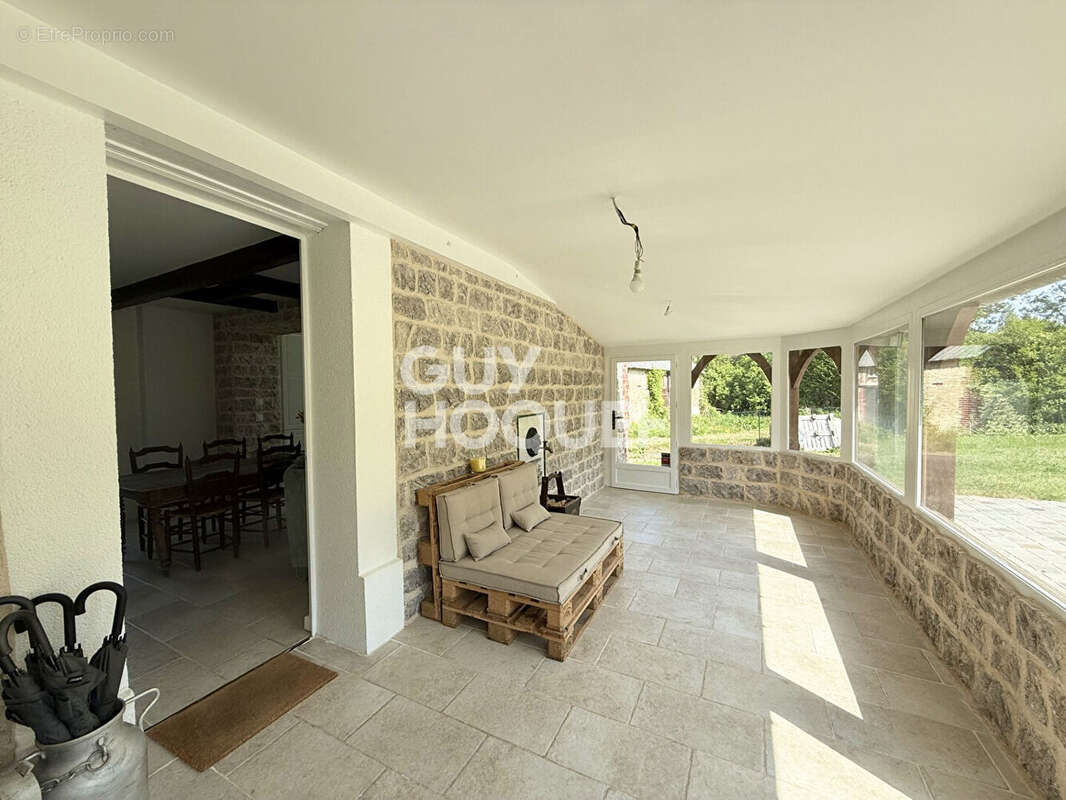Maison à CRICQUEBOEUF