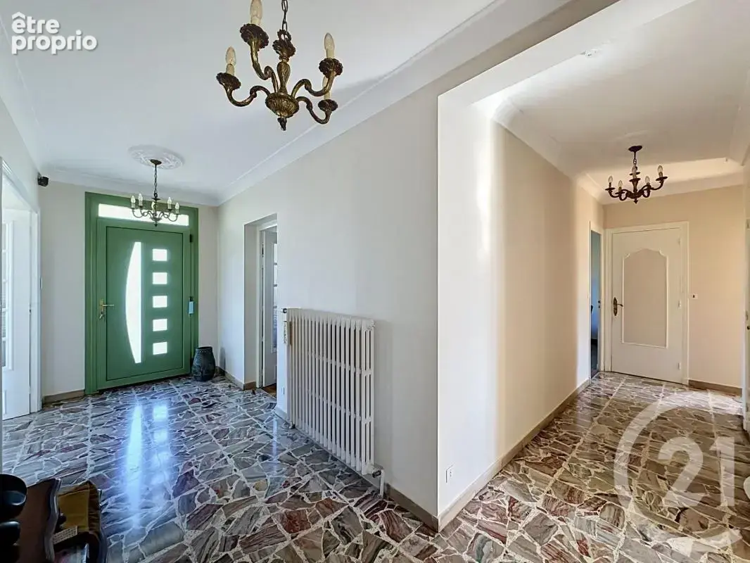 Maison 5 pièces 110 m² à vendre à Corbas (69960) - photo 4