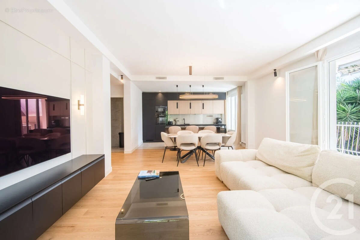 Appartement 81 m² à Nice  - photo 11