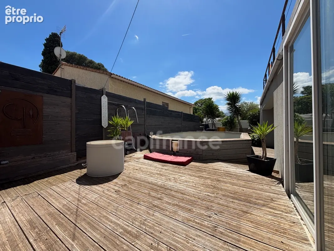 Poussan (34), à vendre maison p4 de 105 m2, terrain 613 m2, garage 103 m2, piscine, proche toutes commodités - photo 14