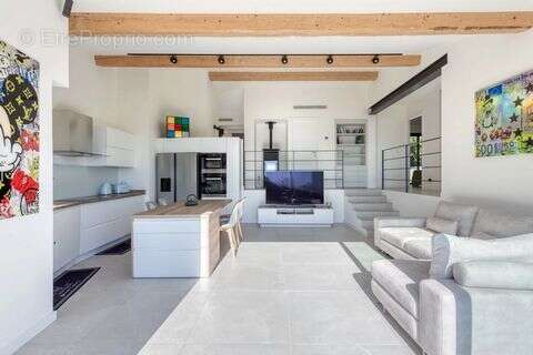 Maison à LA CROIX-VALMER