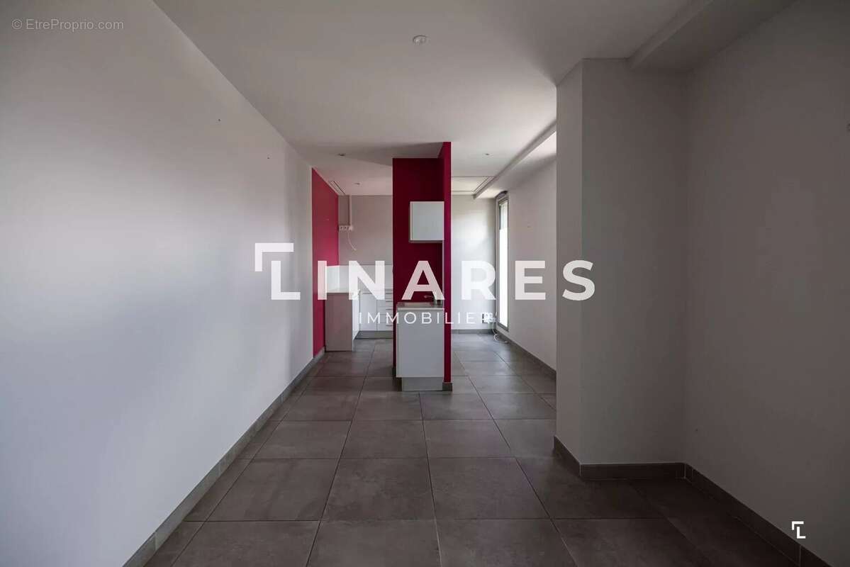 Commerce à SAINT-REMY-DE-PROVENCE