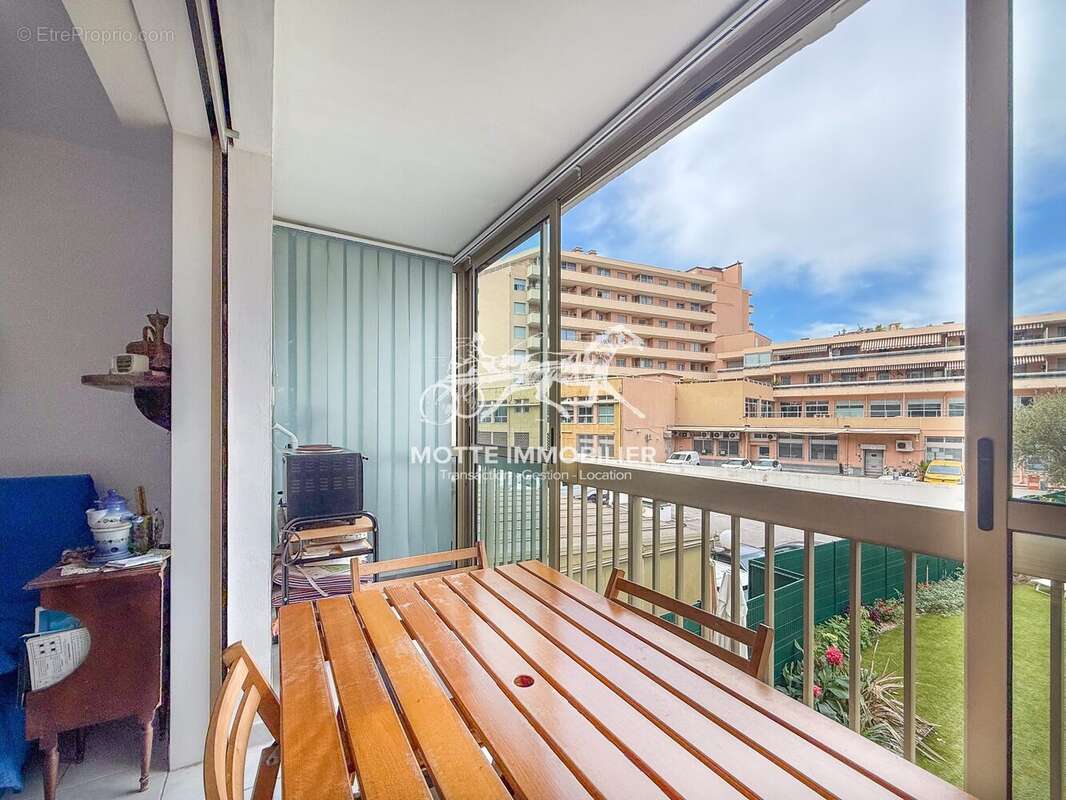 Appartement à CAGNES-SUR-MER