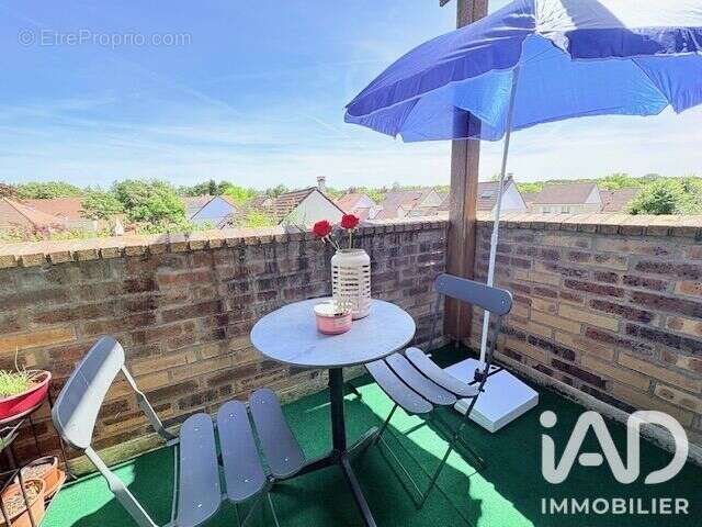 Photo 2 - Appartement à MONTIGNY-LE-BRETONNEUX