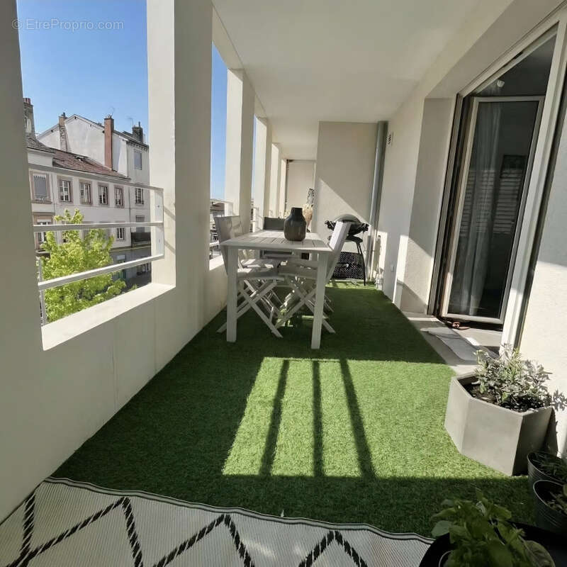 Appartement à VILLEURBANNE