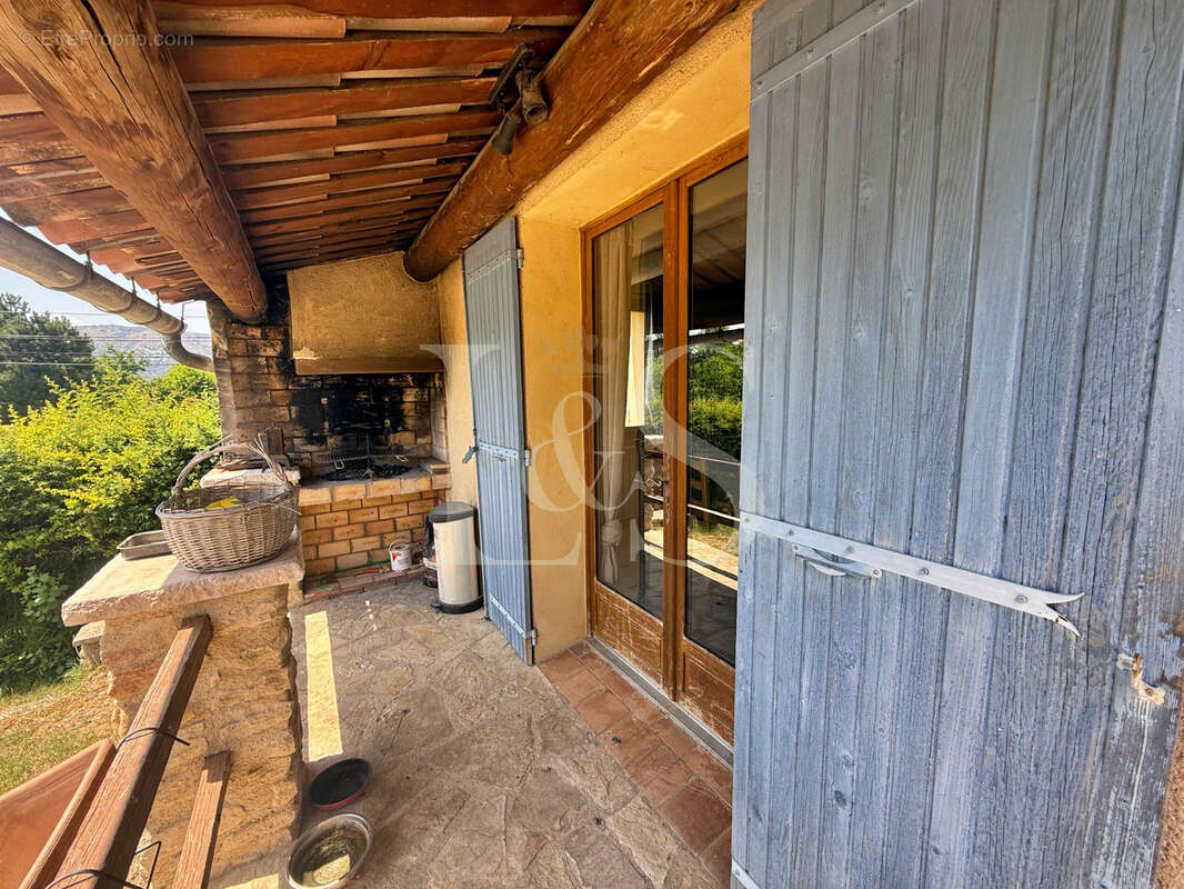 Maison à MALAUCENE