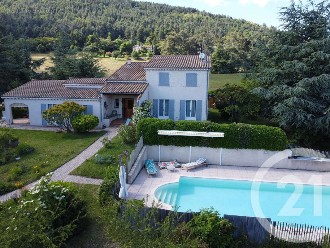 Maison 255 m² à Annonay  - photo 32