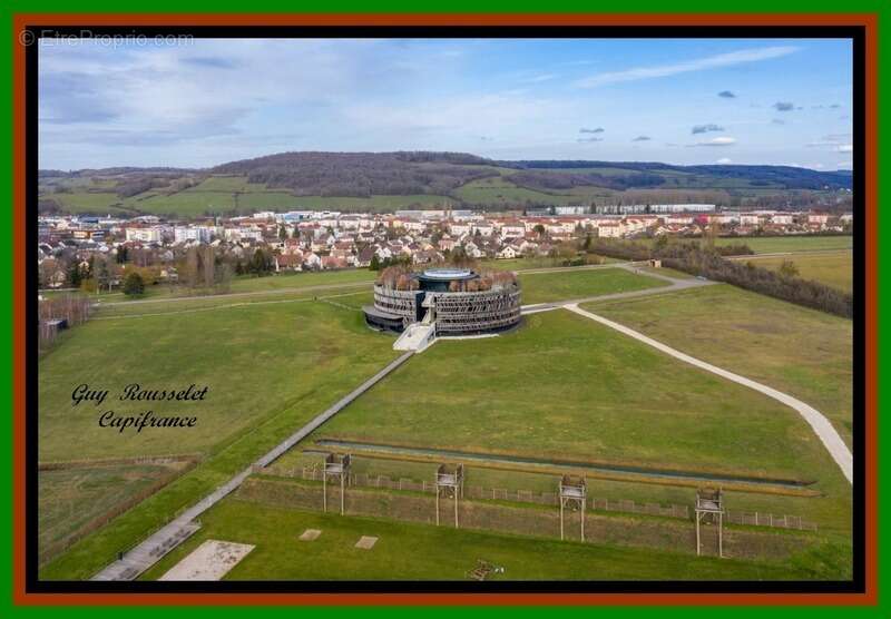 Maison à ALISE-SAINTE-REINE