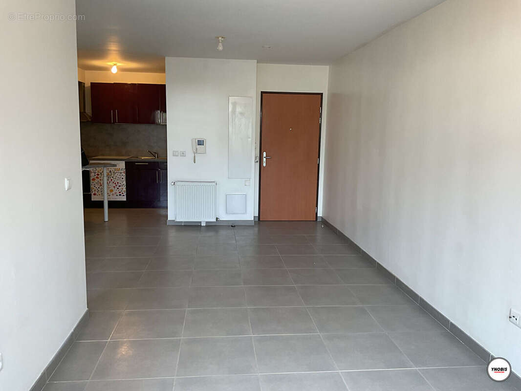 Appartement Carrieres Sous Poissy  2 pièce(s) 44 m2 - photo 2