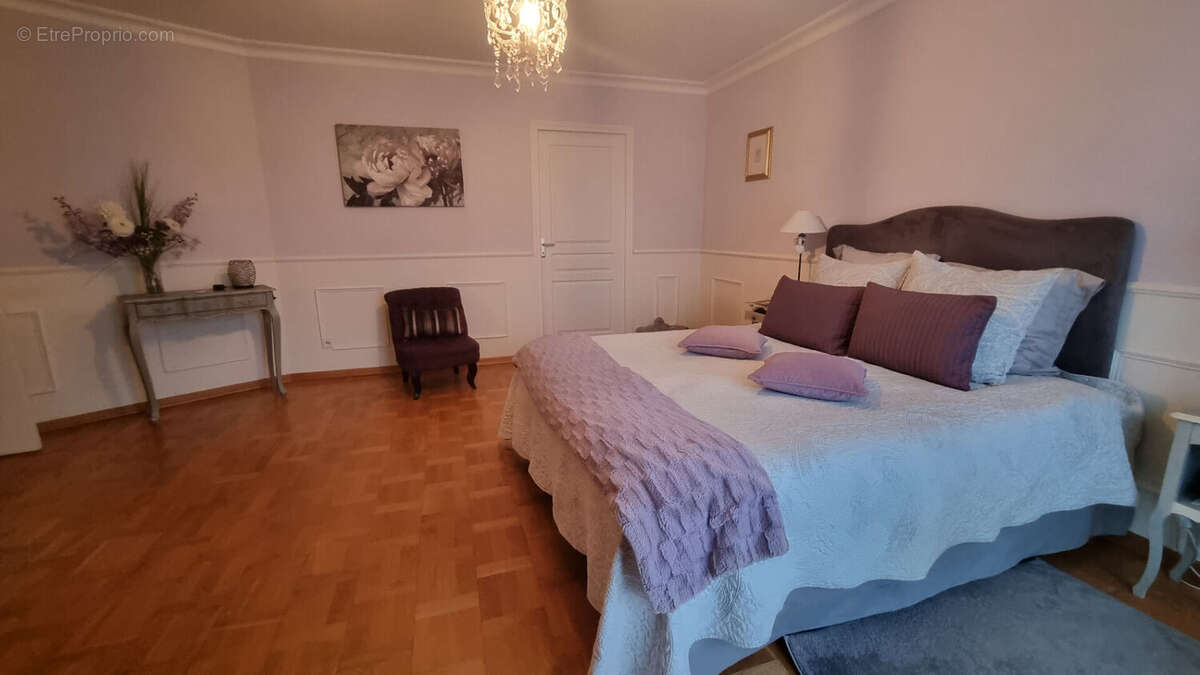 Maison à VALDIVIENNE