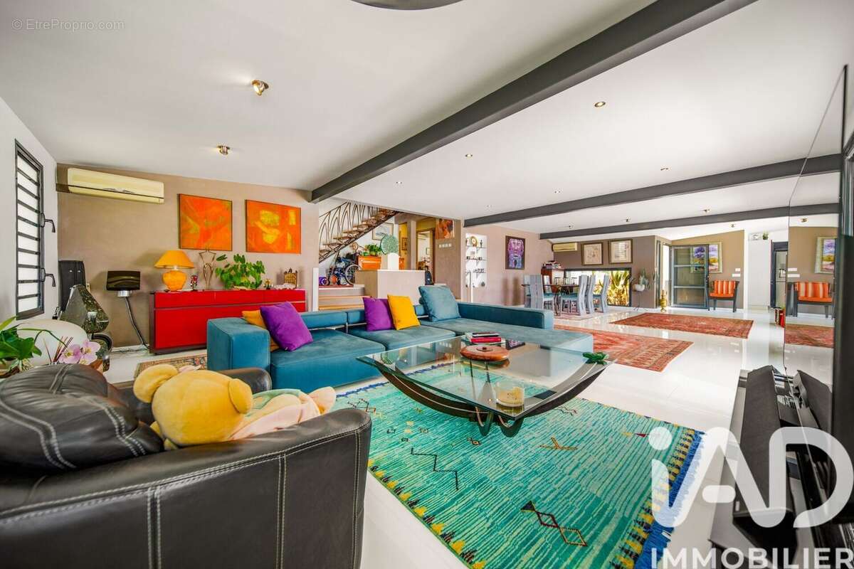 Photo 5 - Maison à SAINT-DENIS