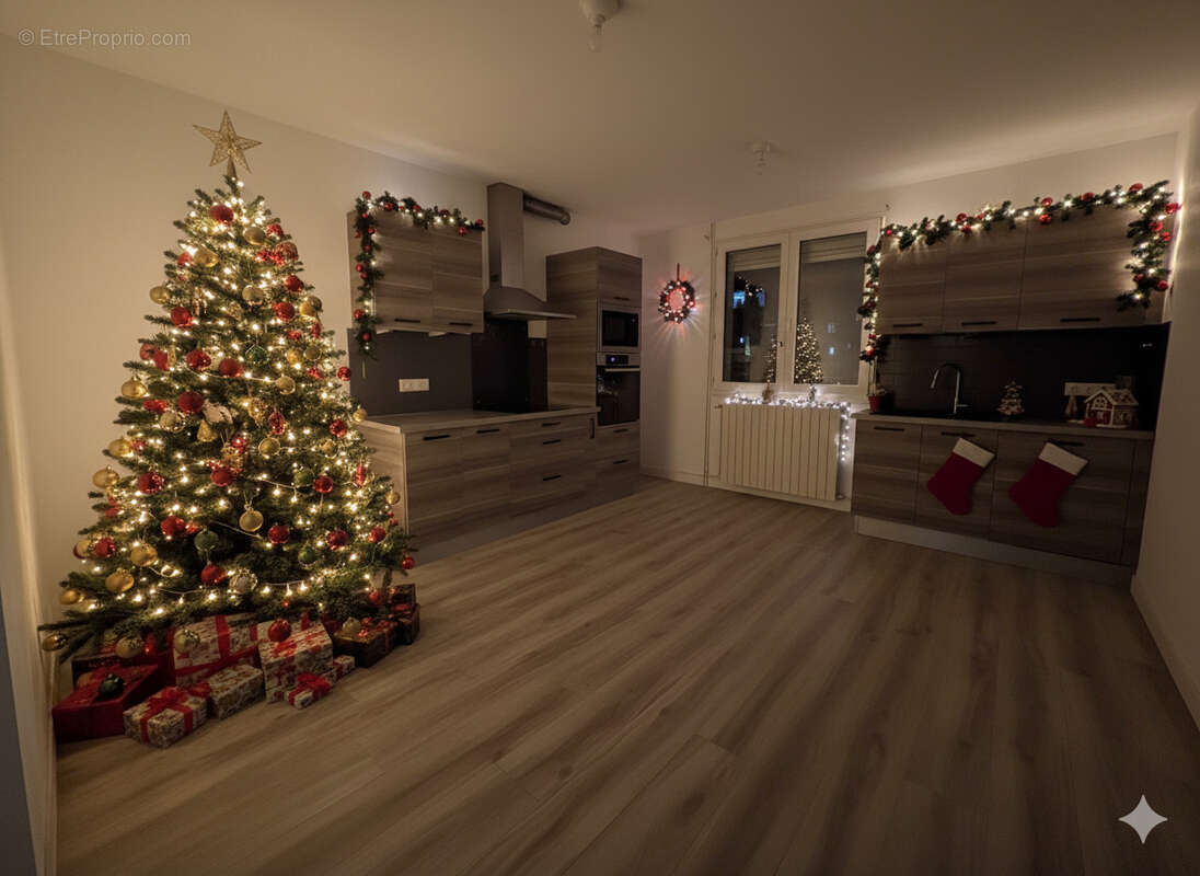 Maison à SAINTE-MARIE-AUX-CHENES