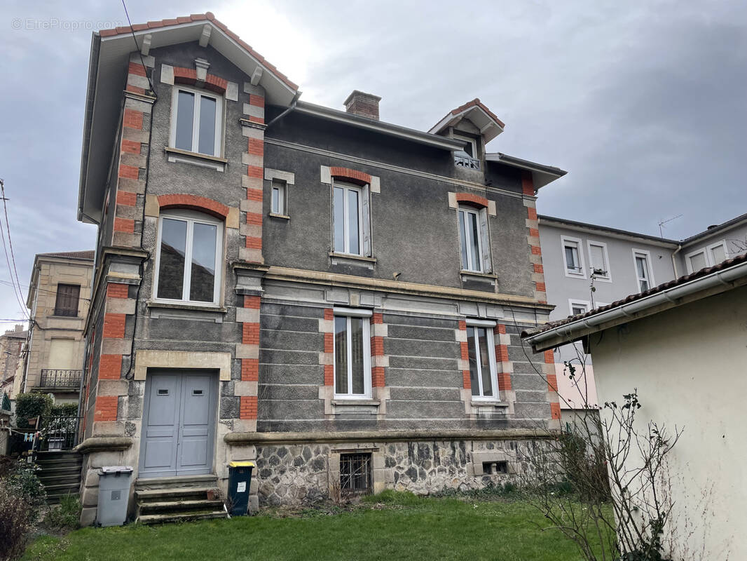 Appartement à FIRMINY