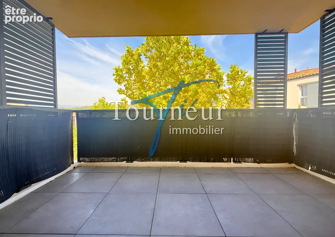 Photo Appartement à Le Castellet au prix de 195 000€