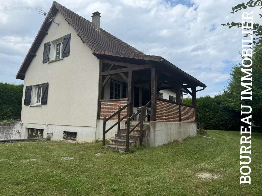 Maison à JOIGNY