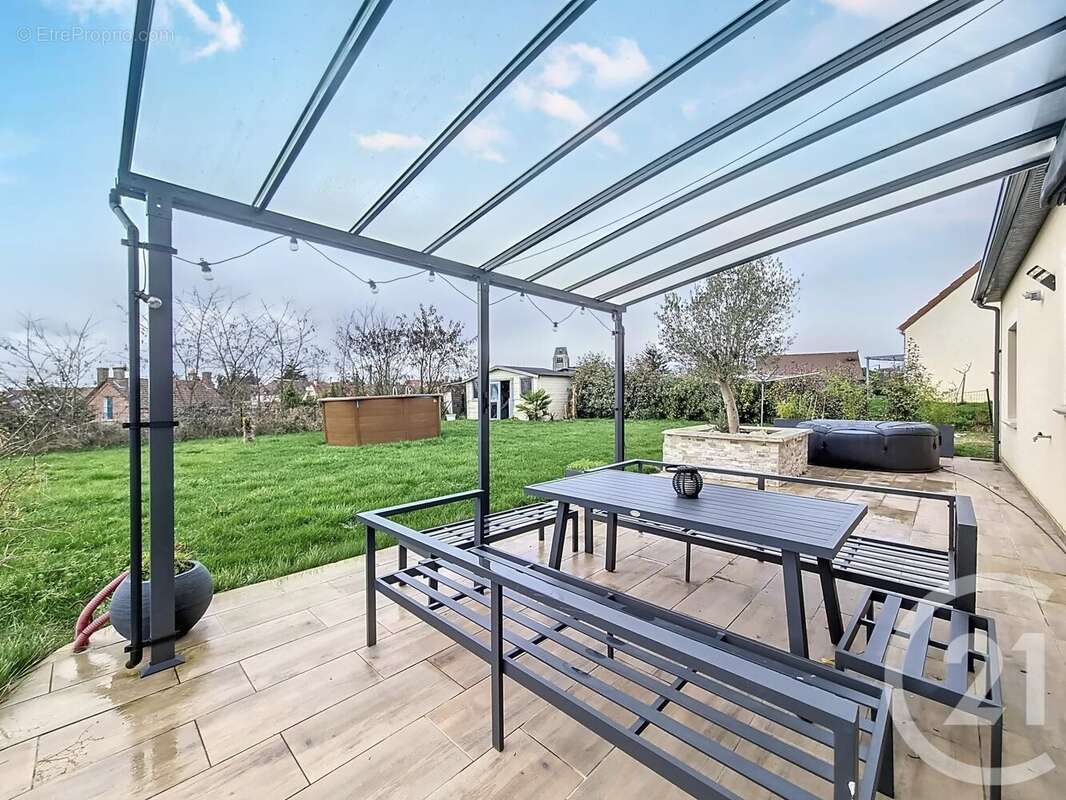 Maison à LA FERTE-SAINT-AUBIN