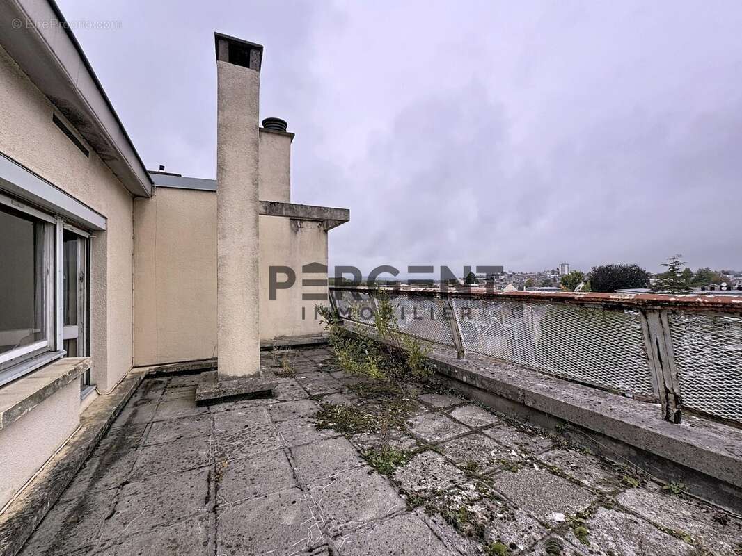 Appartement à CHARLEVILLE-MEZIERES