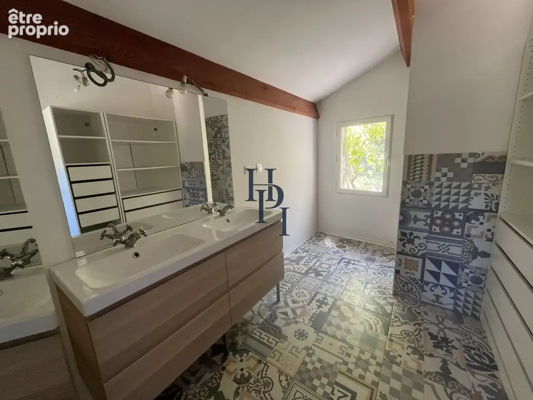 Saint Affrique, Vente maison rénovée avec terrain attenant. - photo 10