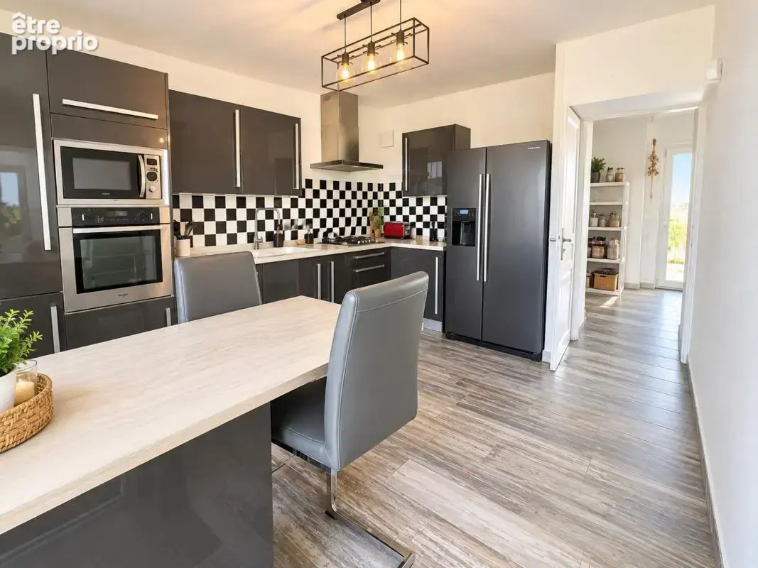 Maison 5 pièces 138 m² à vendre à Marseille-15e (13015) - photo 8